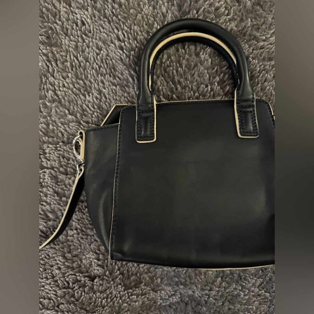 VERA BRADLEY Small Faux Leather Crossbody - Picture 10 of 15